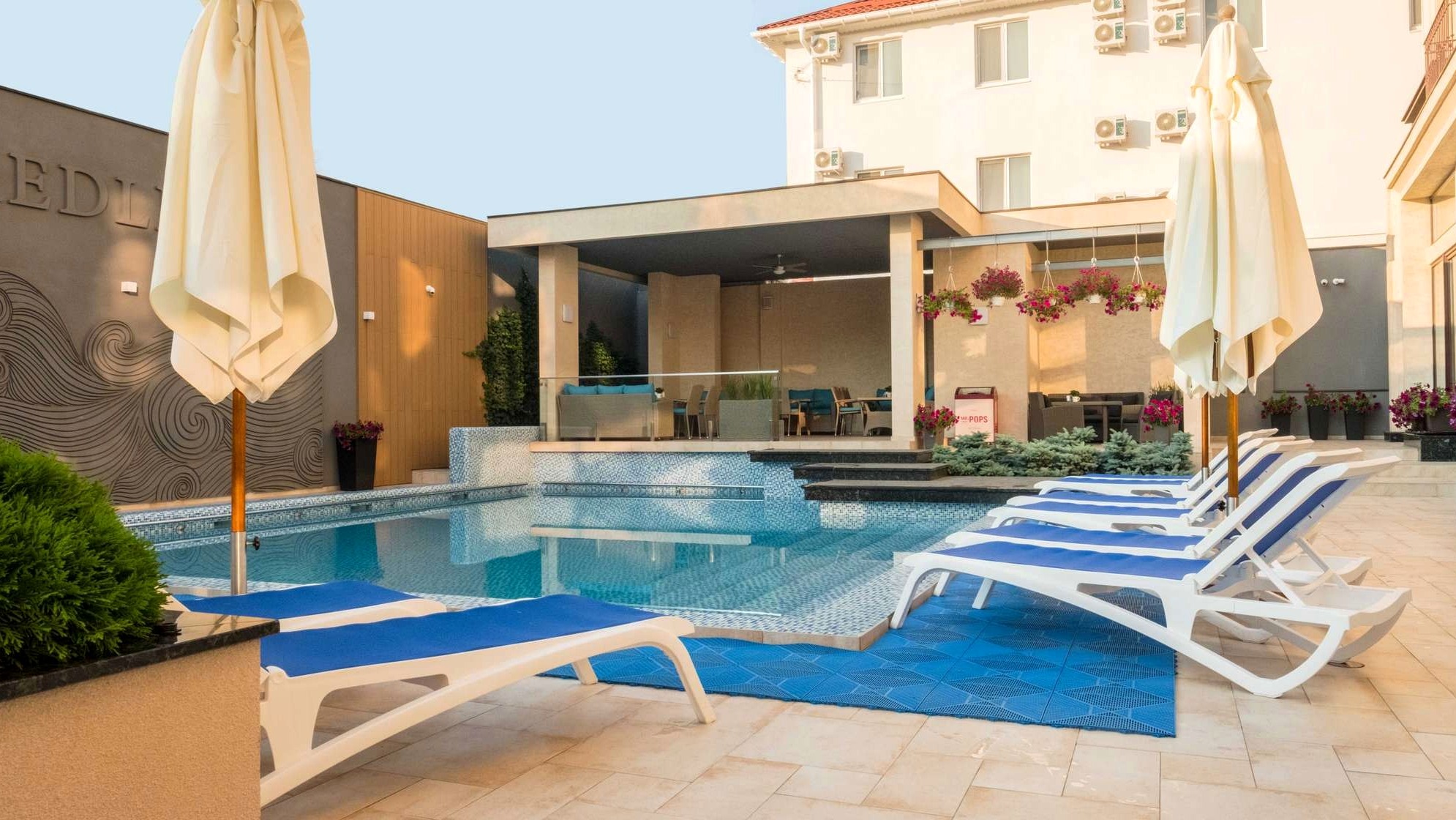 Redling Hotel 1