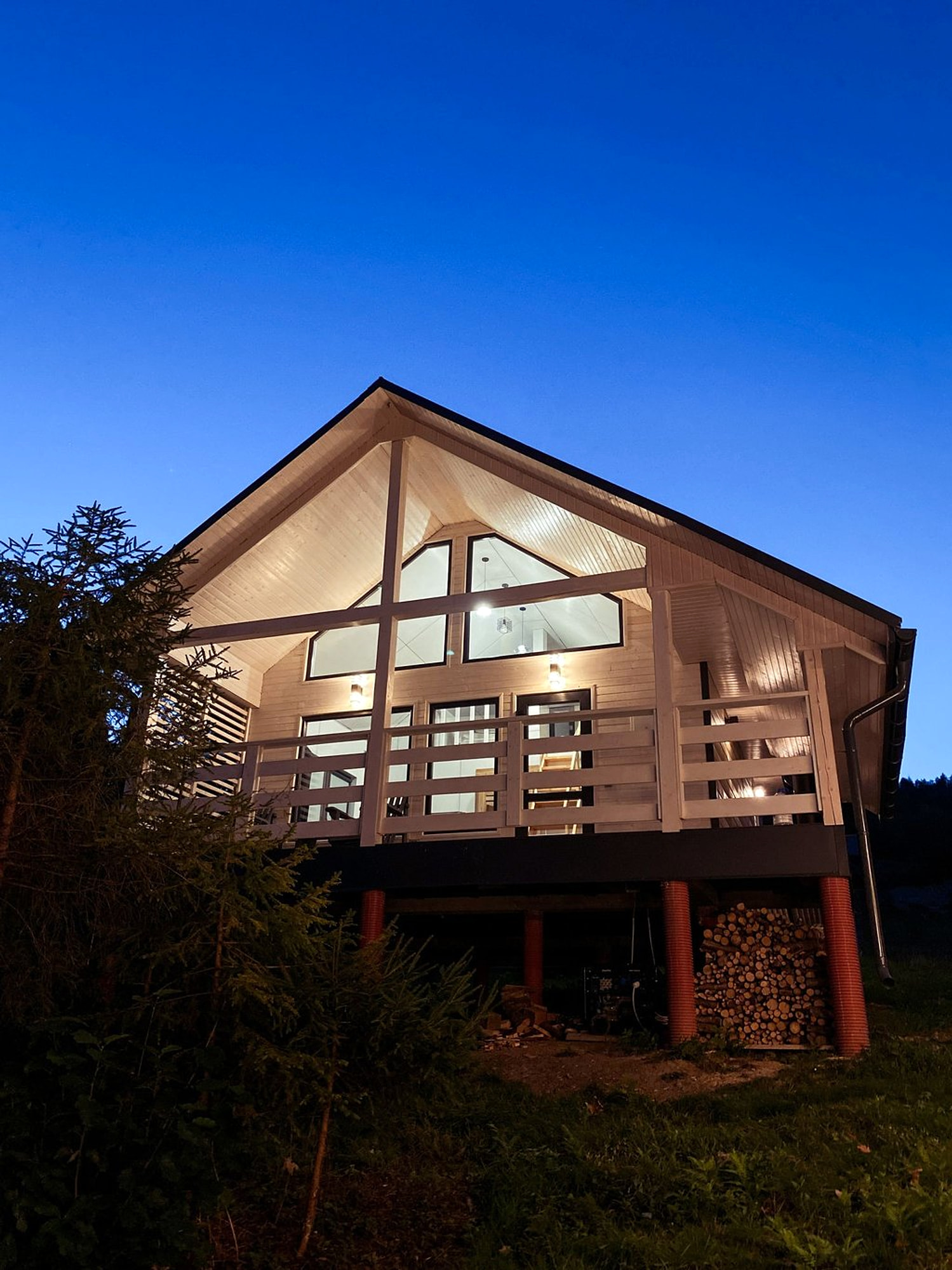 Zhary House 1